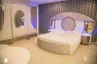 غرفة نوم تم نقلها وتركيبها