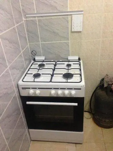 التحضير لنقل طباخ غاز