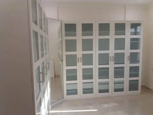 صور أعمال شركة نقل عفش الرحاب بالكويت 12 أيضا الأبواب والجام نقوم بنقلة بكل أمان