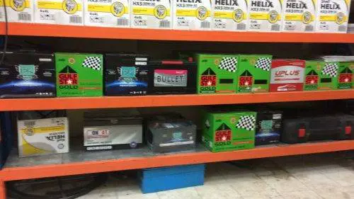 قطع غيار متوفرة قطع غيار اطارات وبطاريات متوفرة لخدمة بنشر متنقل الكويت