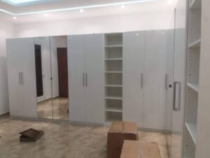 شركة الرحاب لنقل العفش في الكويت | رقم الهاتف والخدمات 10 خزائن ملابس