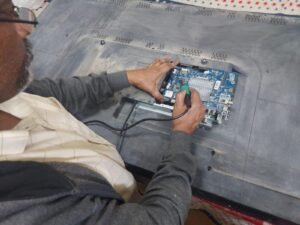 تصليح تلفزيونات بأسعار معقولة 98080452